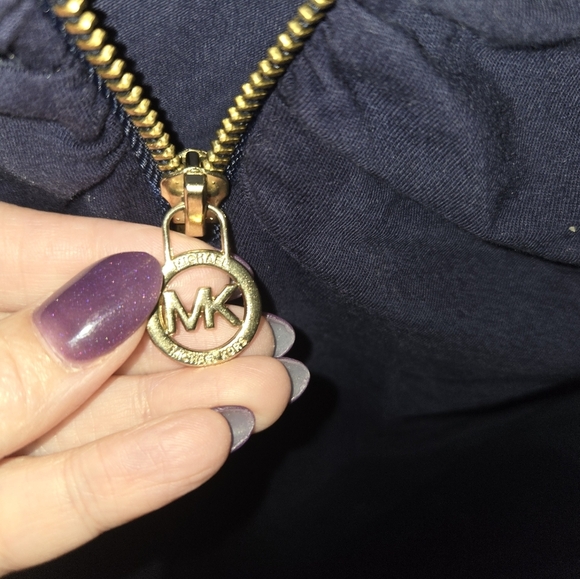 Michael Kors V Neck Woman’s Polo Shirt or Blouse - Picture 6 of 10